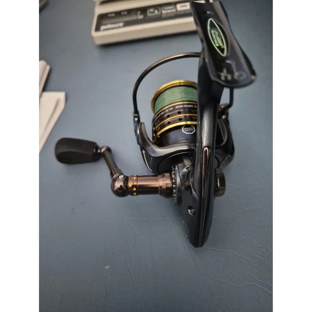 Pflueger Supreme 9235XT Fishing Reel EUC